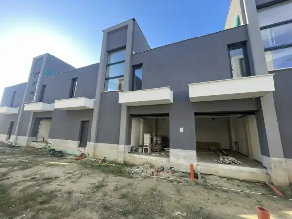 Eladó újépítésű sorház, Mogyoród 4 szoba 169 m² 99.9 M Ft