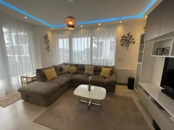 Eladó újszerű téglalakás, Budapest, IV. kerület 4 szoba 86 m² 174.9 M Ft