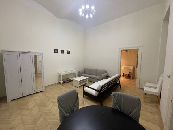 kiadó téglalakás, Budapest, V. kerület